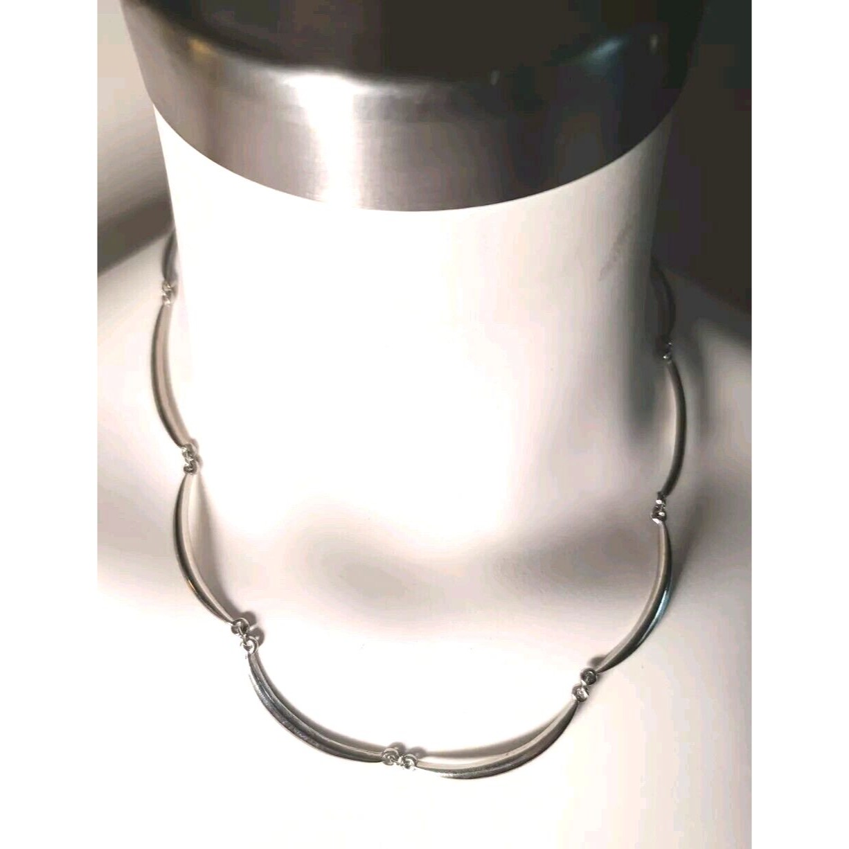 Vintage Lr Lady Remington 16 Sterlingtone Scalloped Necklace Modern 18$